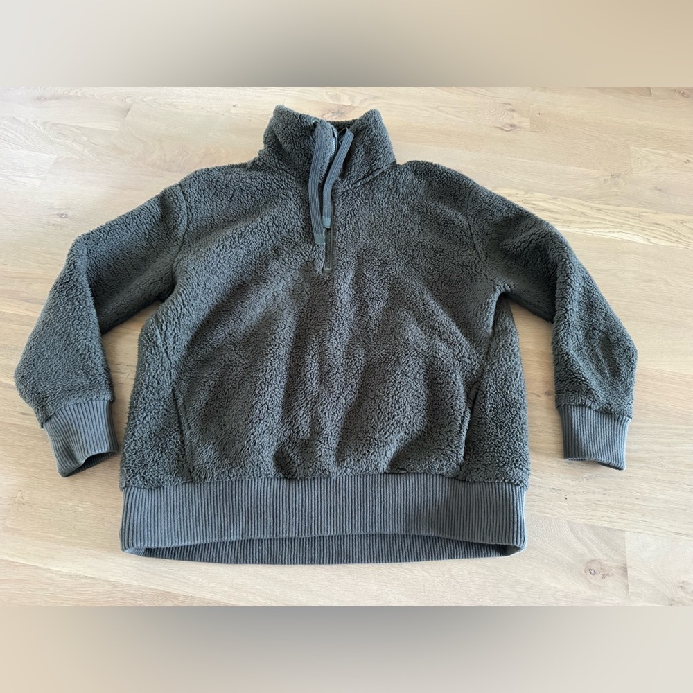 Athleta Talus Olive Green
Sherpa 1/2 Zip Pullover Jacket
Size medium - Picture 2 of 9